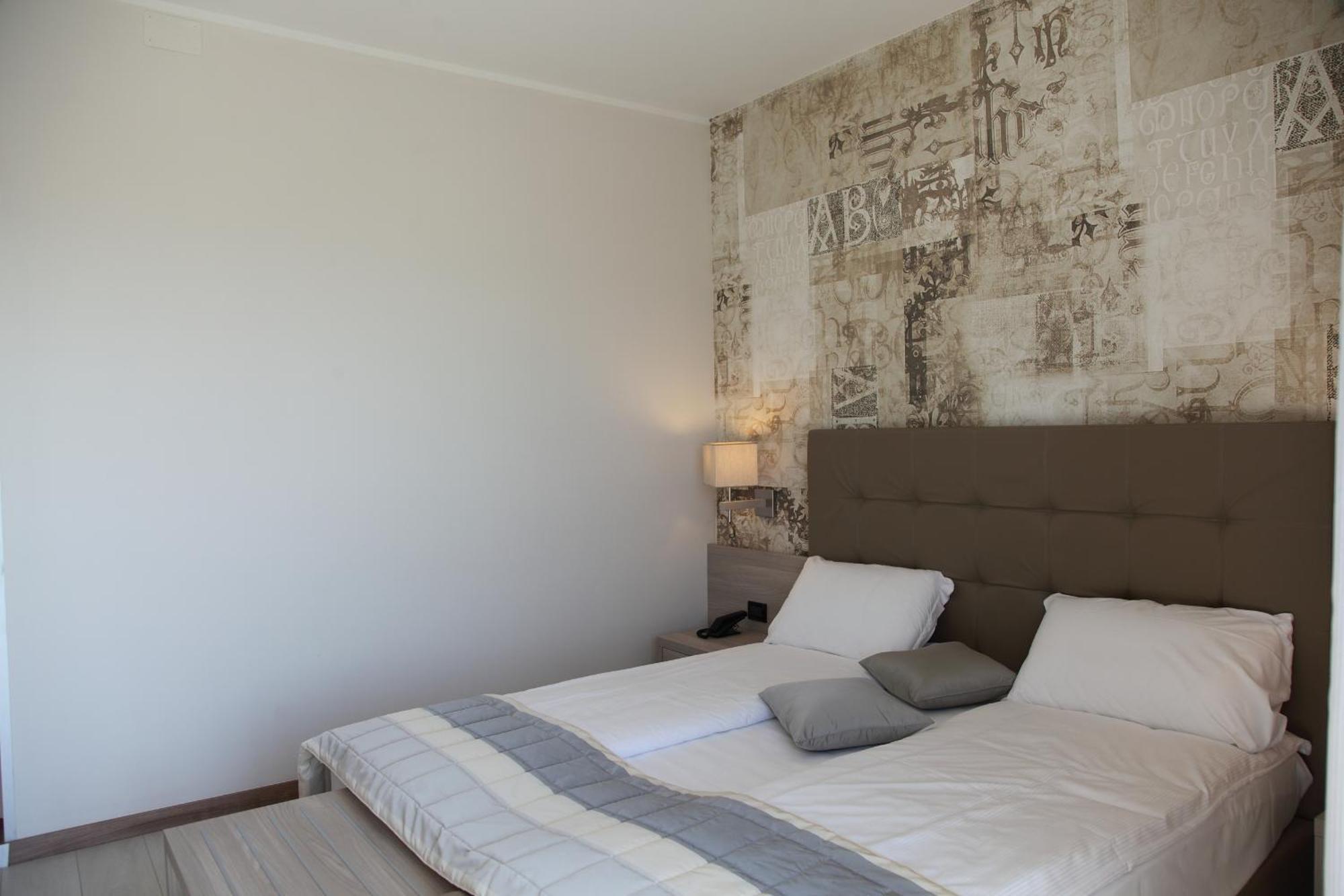Hotel Monaco Caorle Phòng bức ảnh